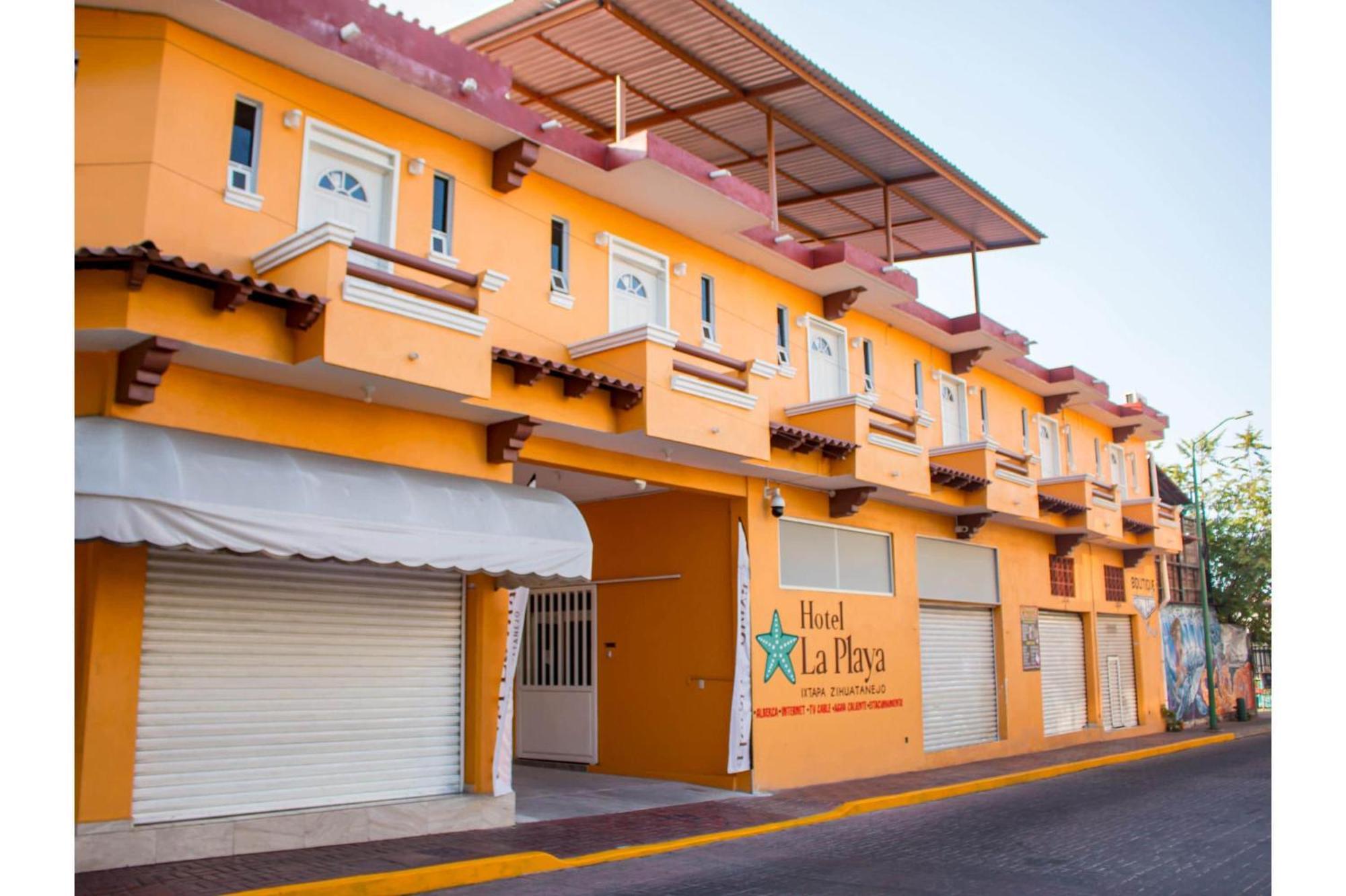 Oyo La Playa Hotel 3*